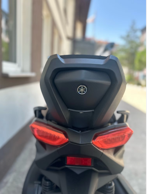 پشت زین اتاق قدیم XMAX OLD FACE / سال ساخت 2018 تا 2022