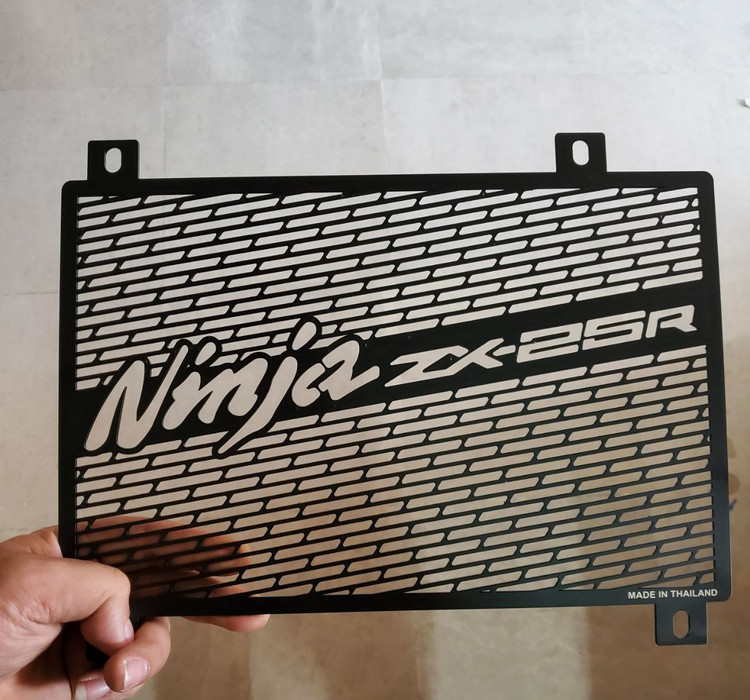 محافظ رادیات کاوازاکی Kawasaki ZX25RR مدل نینجا اصل کد ۲۰۰۴۹۰