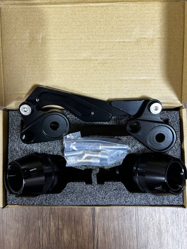 پروتکشن زیر اگزوز مشکی Xmax / Nmax / Aerox / Pcx 160