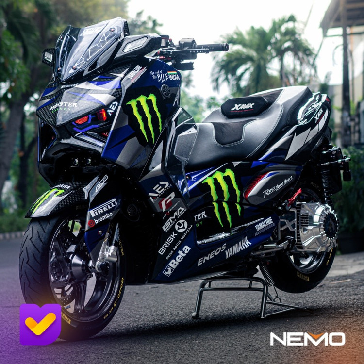 طلق جلو پا اسپرت YAMAHA Xmax New Face / ساخت اندونزی اصل کد ۲۰۰۴۵۵