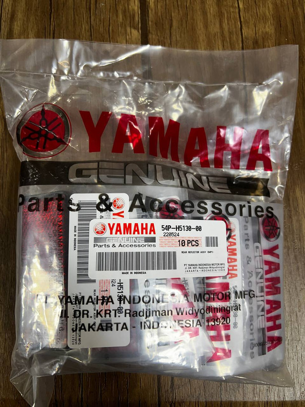 شبرنگ عقب YAMAHA Nmax ساخت اندونزی اصل کد 200205