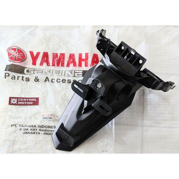 گلگیر عقب یا دمبی پلااک YAMAHA Nmax / ساخت اندونزی اصل کد 200203