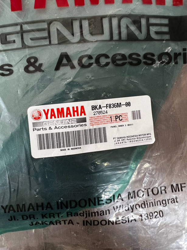 درب داشبورد سمت راست YAMAHA Xmax New Face / ساخت اندونزی اصل کد 200255