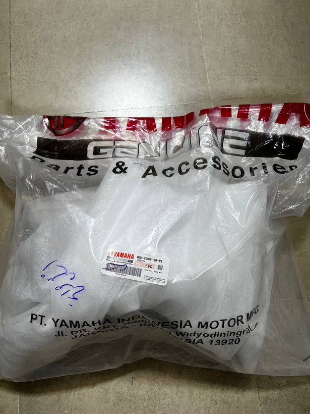 فلاپ پایین چراغ مشکی مات YAMAHA Nmax / ساخت اندونزی اصل کد 200119