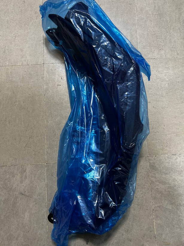 فلاپ کف پایی سمت راست YAMAHA NMAX ساخت اندونزی اصل کد 200375