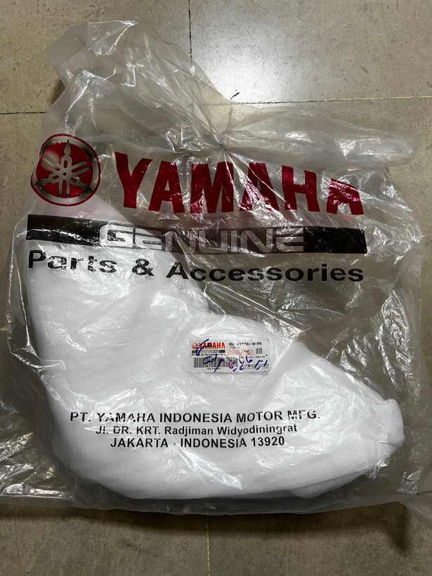 فلاپ زیر جاپایی مشکی سمت راست YAMAHA Nmax ساخت اندونزی اصل کد 200126