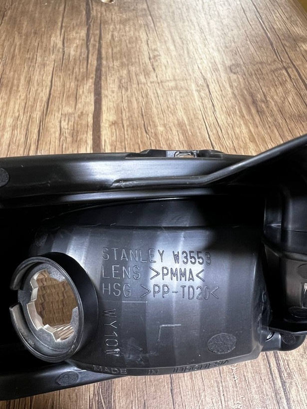 راهنما کامل جلو سمت چپ YAMAHA Aerox 155 ساخت اندونزی اصل کد 200392