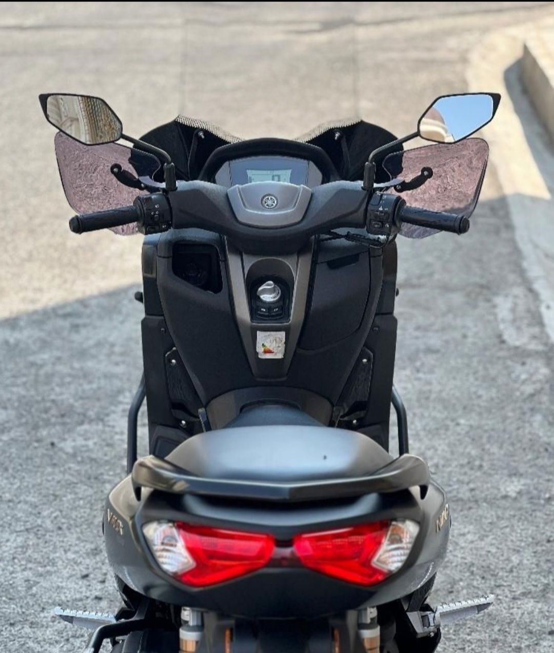 هندگارد / بادگیر دسته دودی YAMAHA Nmax GP ساخت ترکیه اصل کد 200616