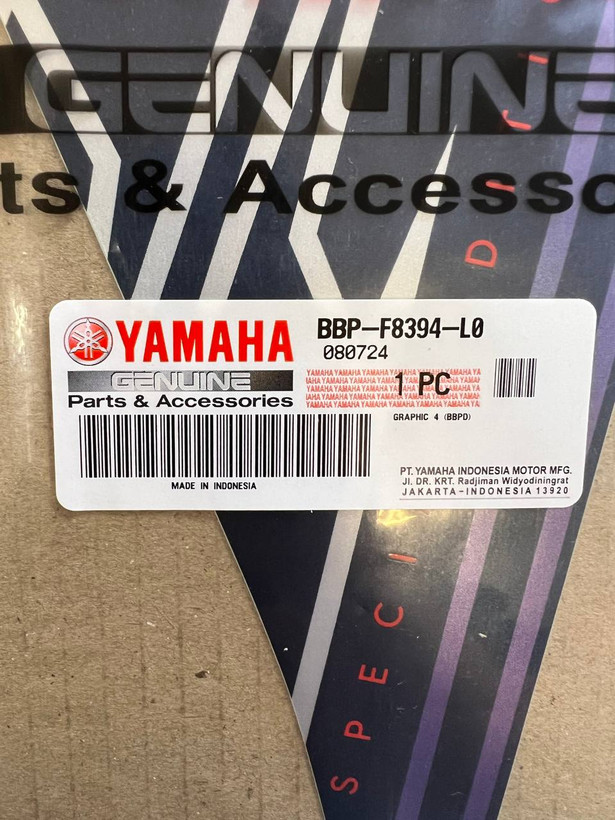 برچسب / استیکر بغل چراغ سمت چپ هفت رنگ YAMAHA Aerox 155/ ساخت اندونزی اصل کد 200044