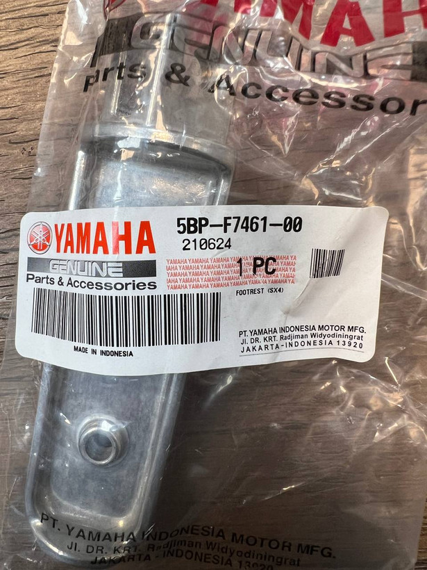 جاپایی جلو سمت راست YAMAHA MX KING ساخت اندونزی اصل کد 200340