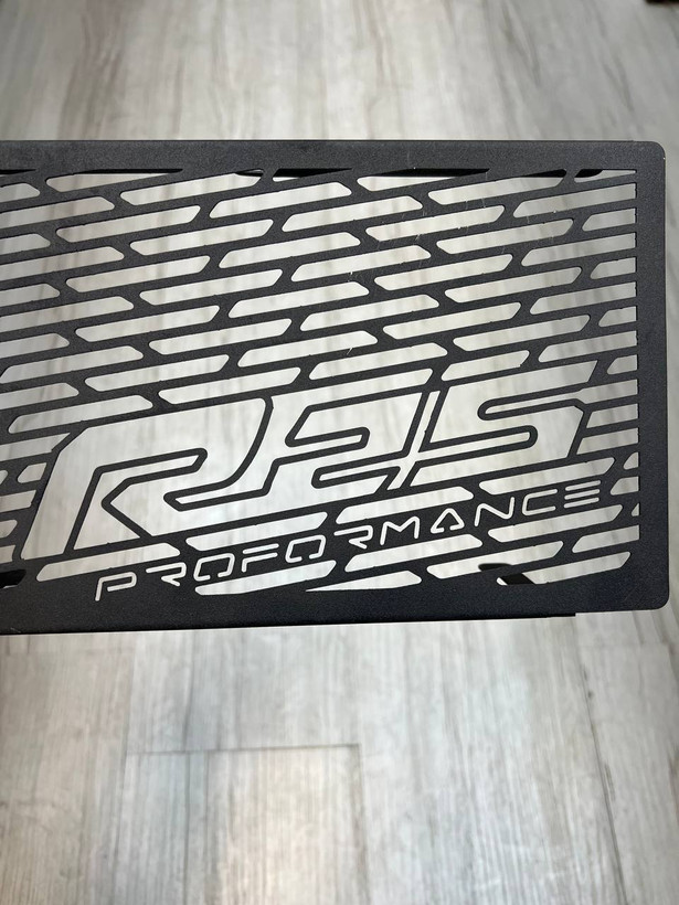 محافظ رادیات YAMAHA R25 کد 000026