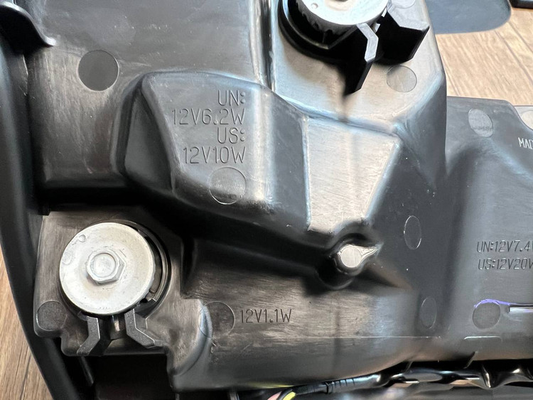 هدلایت چراغ جلو YAMAHA Xmax ساخت اندونزی اصل کد 200258