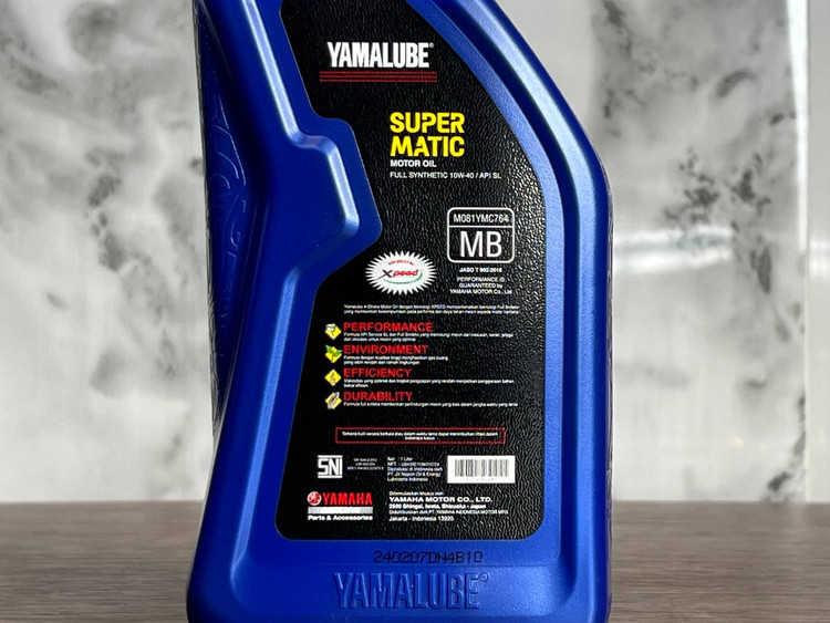 روغن موتور مخصوص موتورهای اسکوتر 1 لیتر 10W40 یامالوب سوپر متیک یاماها YAMAHA SUPER MATIC / ساخت اندونزی اصل کد ۲۰۰۴۷۴