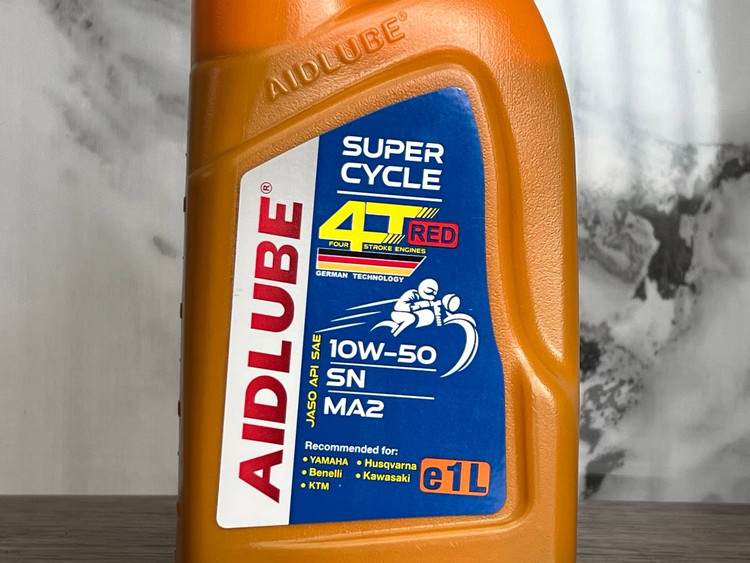 روغن موتور ایدلوب AIDLUBE 10W50 SN مخصوص موتورهای دنده ای فول سنتتیک تحت لیسانس ایدلوب آلمان اصل کد ۲۰۱۱۰۴