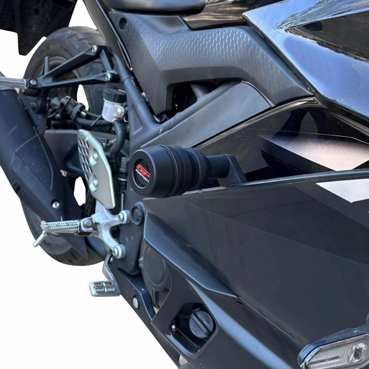 پک کامل پروتکشن وسط بدنه YAMAHA R25 GP ساخت ترکیه اصل کد 200728-200707