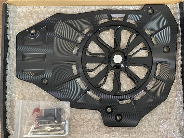 کاور فن چرخشی روی رادیات / محافظ رادیات HONDA ADV160 PCX160 PCX150 / ساخت تایلند اصل کد 201073