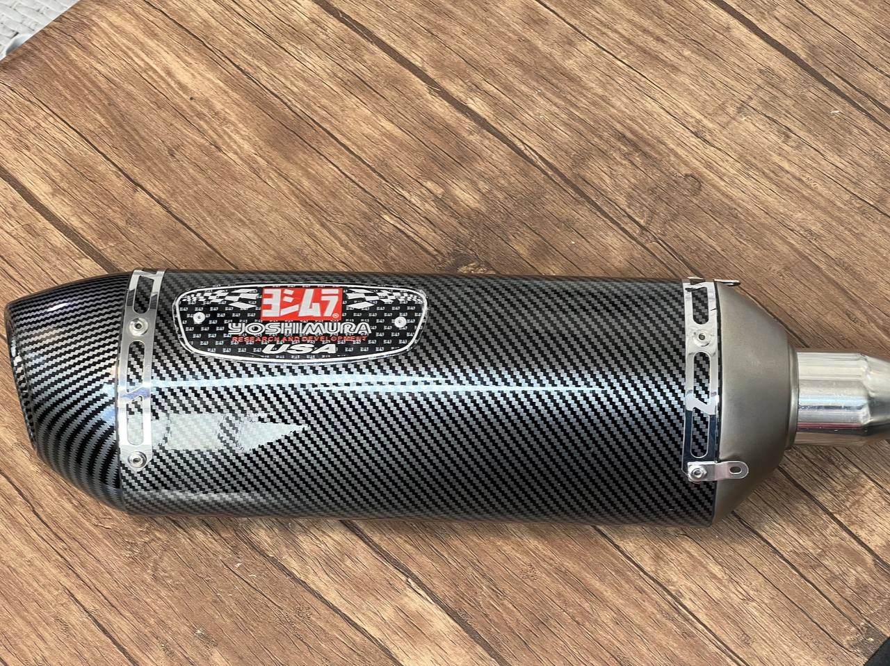 اگزوز قهرمانی Yoshimura R20