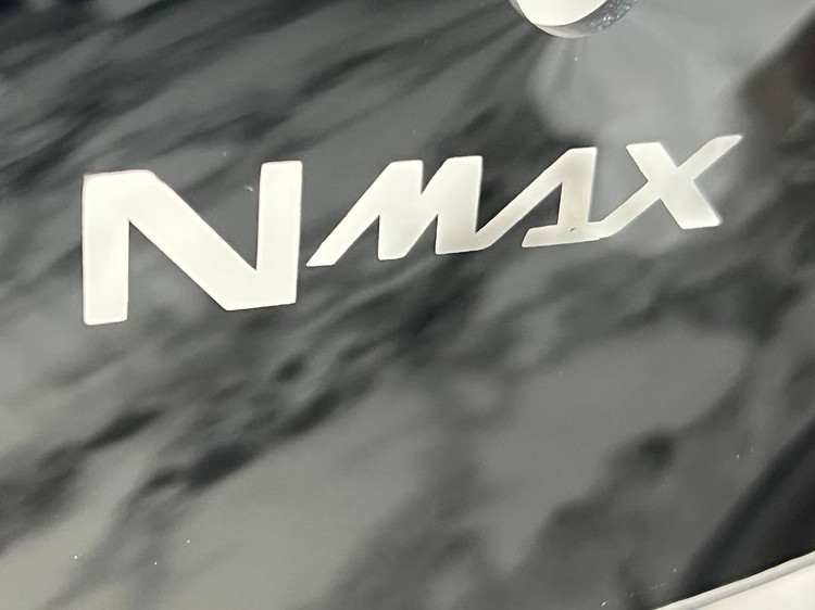 طلق YAMAHA Nmax 74cm / ساخت تایلند اصل کد 000040
