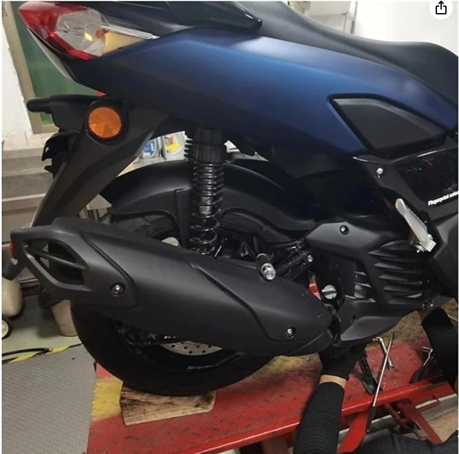 گلگیر / شلگیر عقب Yamaha Nmax 155 / ساخت تایلند اصل کد 000116