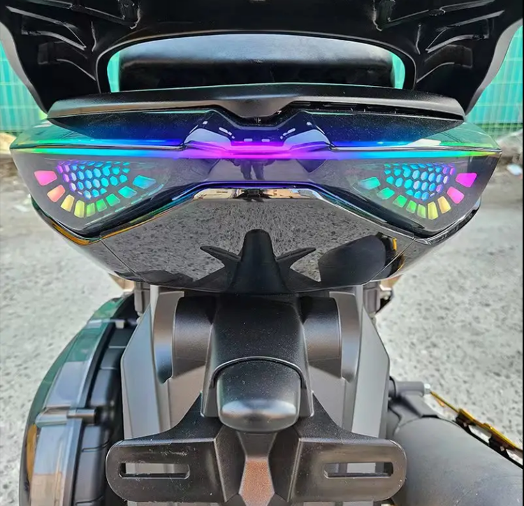 خطر عقب اسپرت 7 رنگ زنبوری YAMAHA Nmax SR اصل کد ۰۰۰۰۷۴