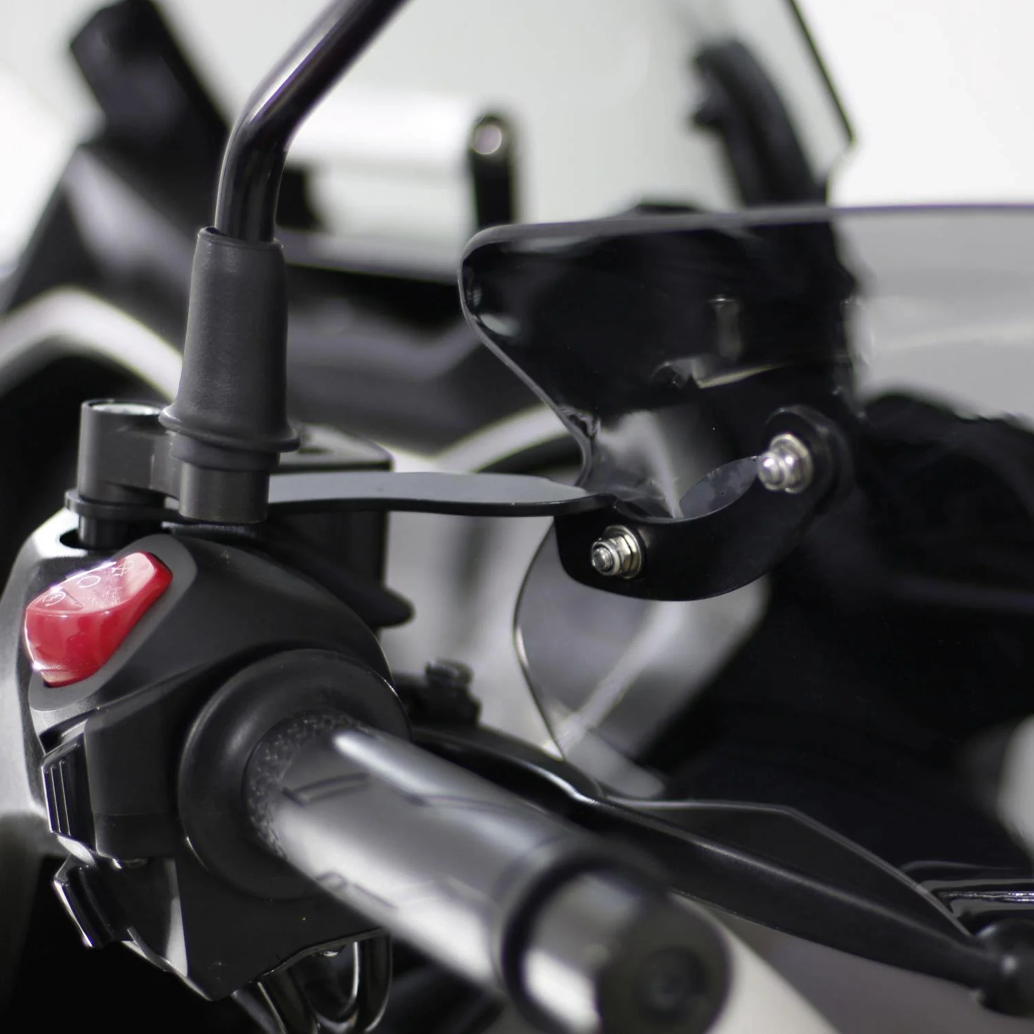 بادگیر دسته مشکی YAMAHA Xmax GP ساخت ترکیه اصل کد 200605