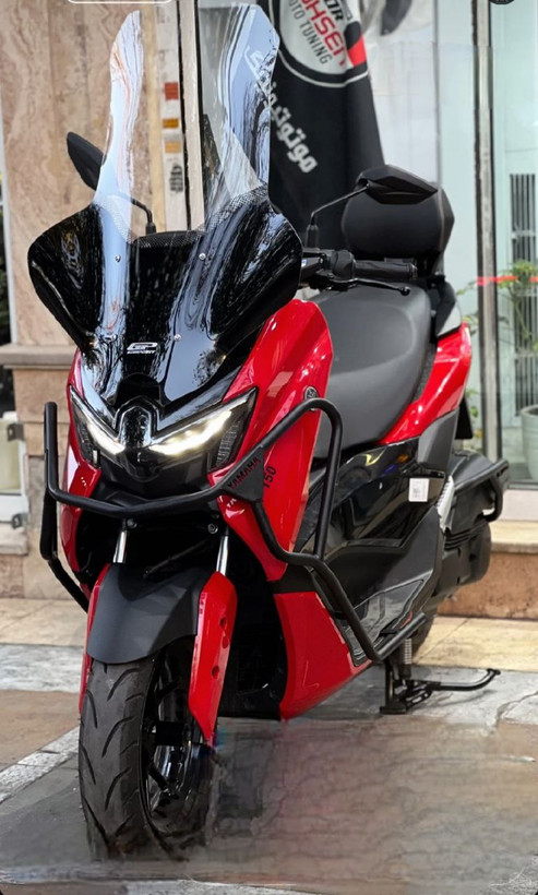 گارد قسمت جلو یه تیکه / محافظ بدنه YAMAHA Nmax Turbo کد 201088