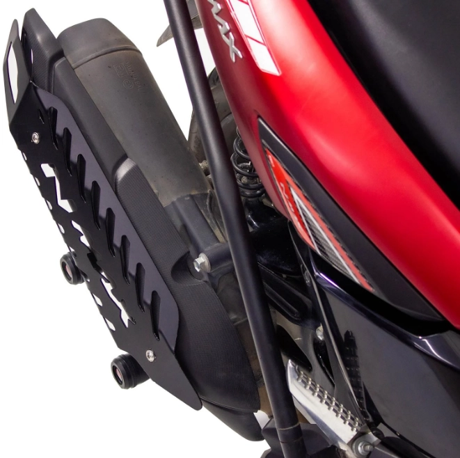 محافظ اگزوز YAMAHA Nmax Turbo 2025 GP / اصل کد 000105
