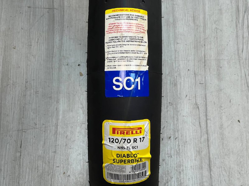 لاستیک جلو موتور PIRELLI 120/70/17 SLICK