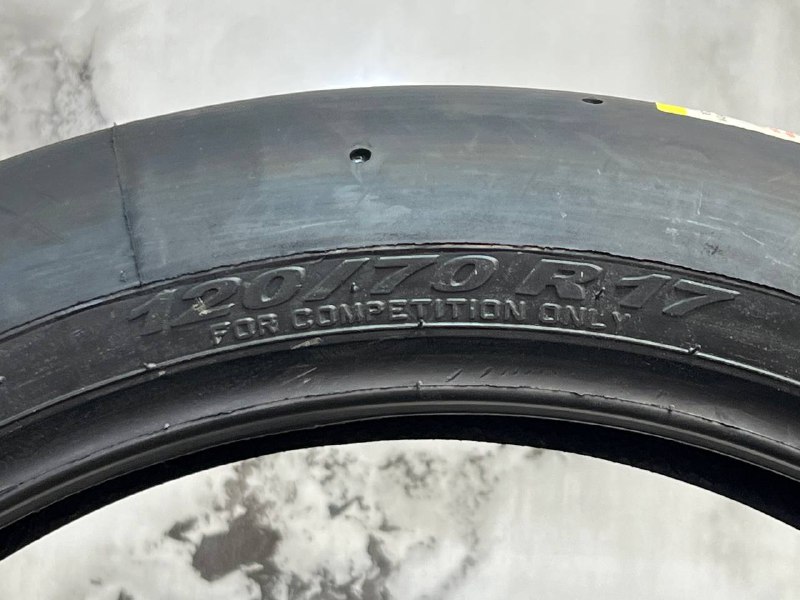 لاستیک جلو موتور PIRELLI 120/70/17 SLICK