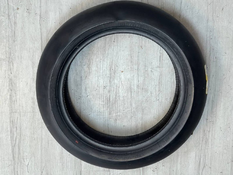 لاستیک عقب موتور PIRELLI 190/60/17 SLICK