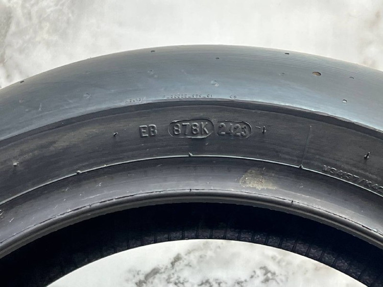 لاستیک عقب موتور PIRELLI 190/60/17 SLICK
