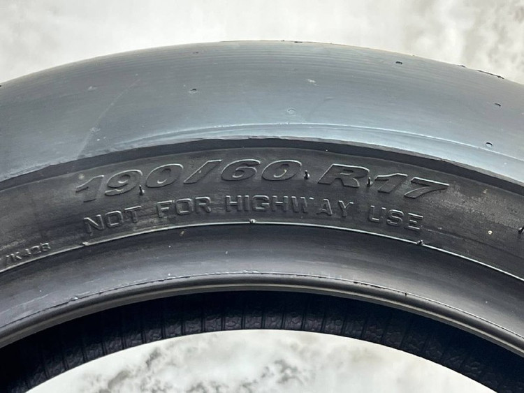 لاستیک عقب موتور PIRELLI 190/60/17 SLICK