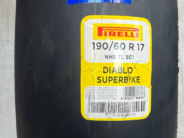 لاستیک عقب موتور PIRELLI 190/60/17 SLICK