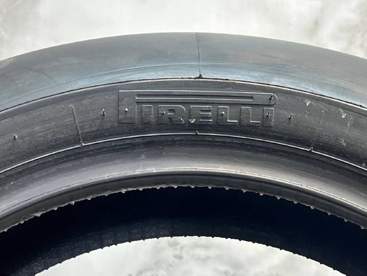 لاستیک عقب موتور PIRELLI 180/60/17 SLICK