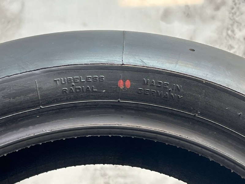 لاستیک عقب موتور PIRELLI 180/60/17 SLICK