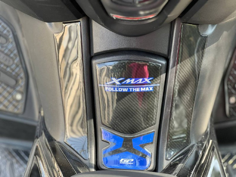 پد باک مشکی آبیYAMAHA XMAX GP /ساخت ترکیه اصل کد 000186