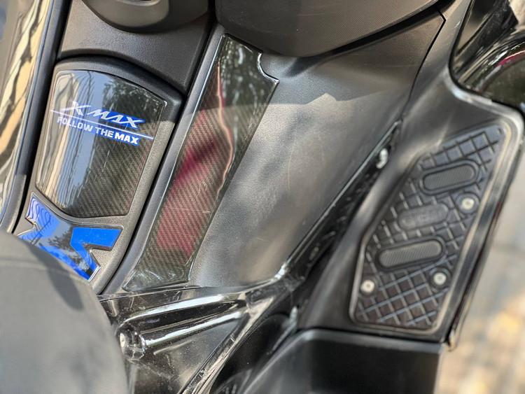 پد باک مشکی آبیYAMAHA XMAX GP /ساخت ترکیه اصل کد 000186