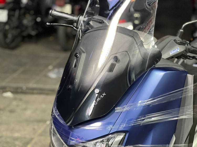 طلق YAMAHA Nmax 74cm / ساخت تایلند اصل کد 000040