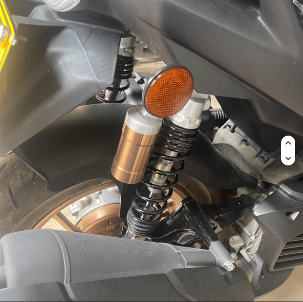 گلگیر / شلگیر عقب Yamaha Nmax 155 / ساخت تایلند اصل کد 000116