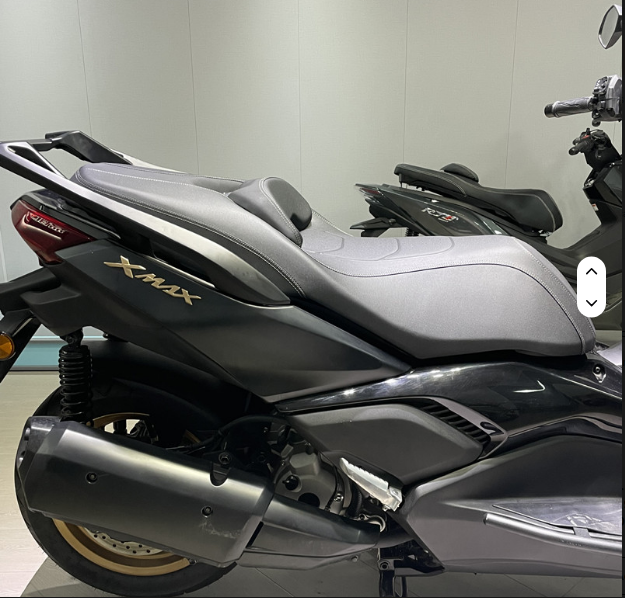 زین اسپرت اسپیشیال YAMAHA Xmax کد 201797