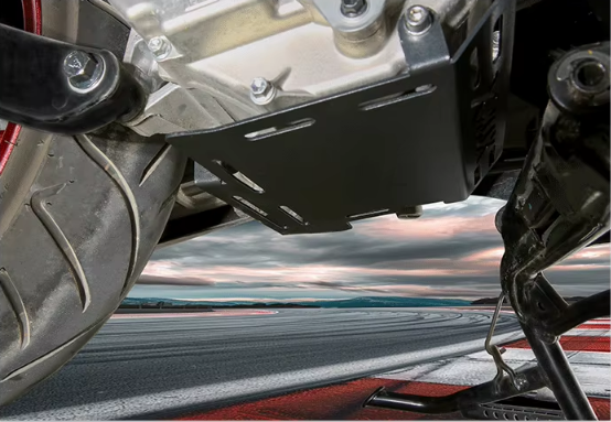 سینی زیر انجین YAMAHA Xmax New Face GP کد ۲۰۰۵۳۱