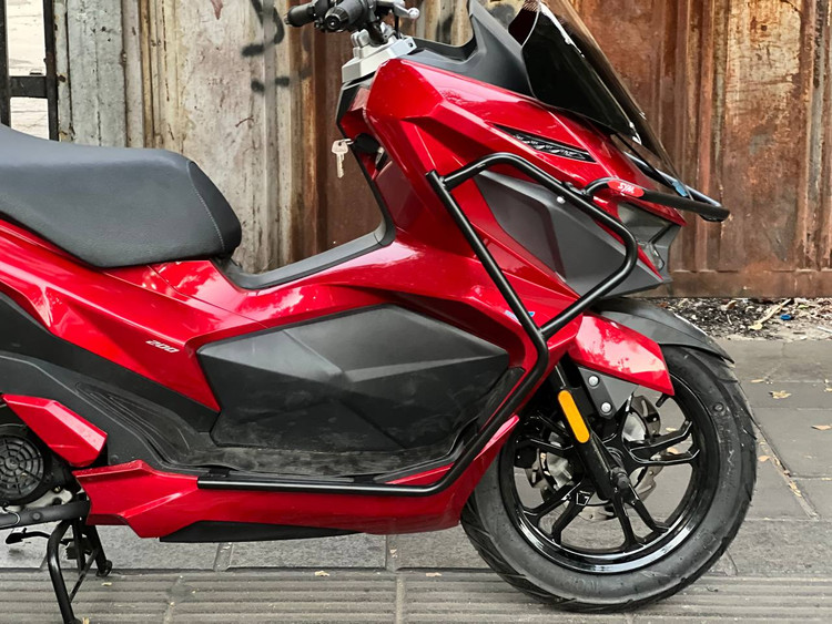 گارد قسمت جلو / محافظ بدنه جی تی200 / SYM JT200 کد ۲۰۰۴۹۵