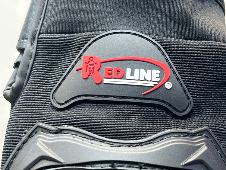دستکش چهارفصل موتورسواری ردلاین REDLINE مشکی کد ۲۰۱۴۱۵