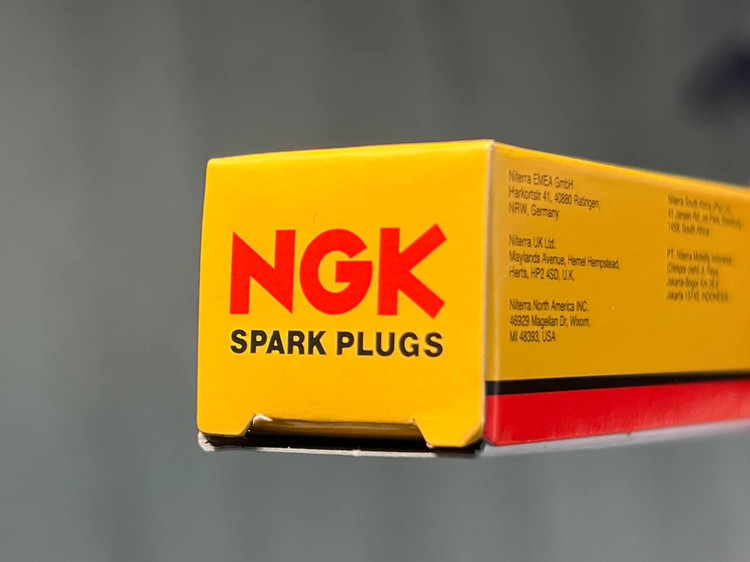 شمع موتور سیکلت پایه بلند NGK G-POWR 4313 / ساخت ژاپن اصل کد 201445
