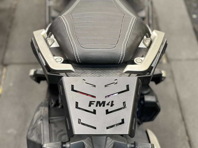 ترکبند عقب هاسکی SYM ADV175 / اصل کد 201494