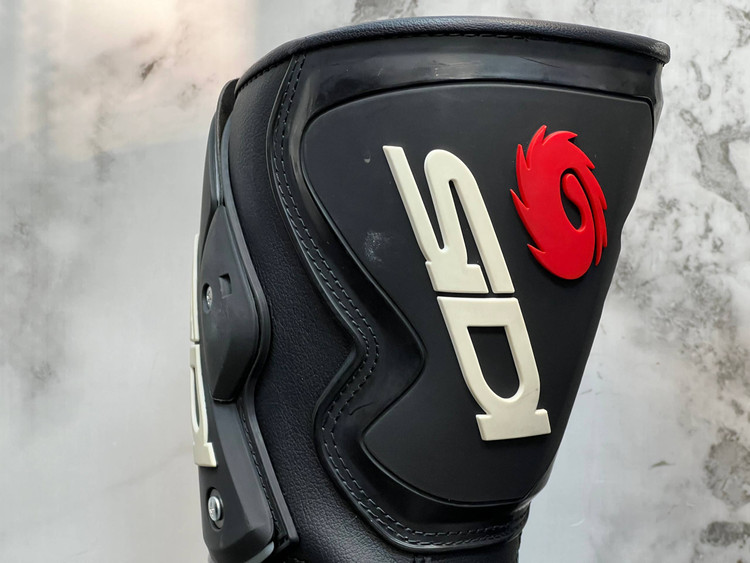 بوت Sidi Vertigo 2 Street Motorcycle سایز 42 / اورجینال