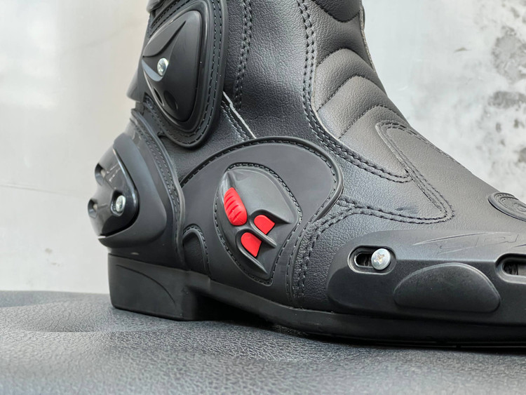 بوت Sidi Vertigo 2 Street Motorcycle سایز 42 / اورجینال