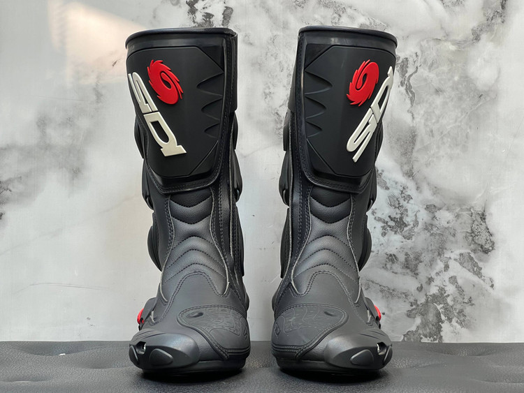 بوت Sidi Vertigo 2 Street Motorcycle سایز 42 / اورجینال