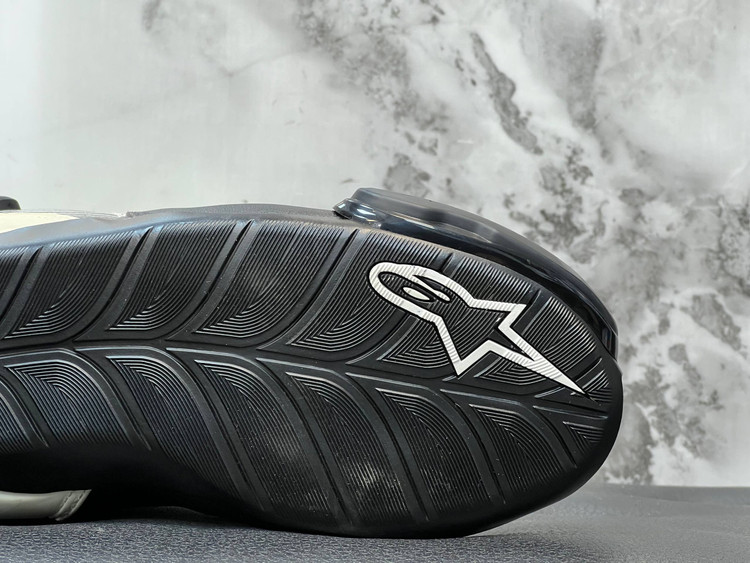 بوت آلپین استار اس ام اکس Alpinestars SMX-Plus Motorcycle سایز 45 / اورجینال