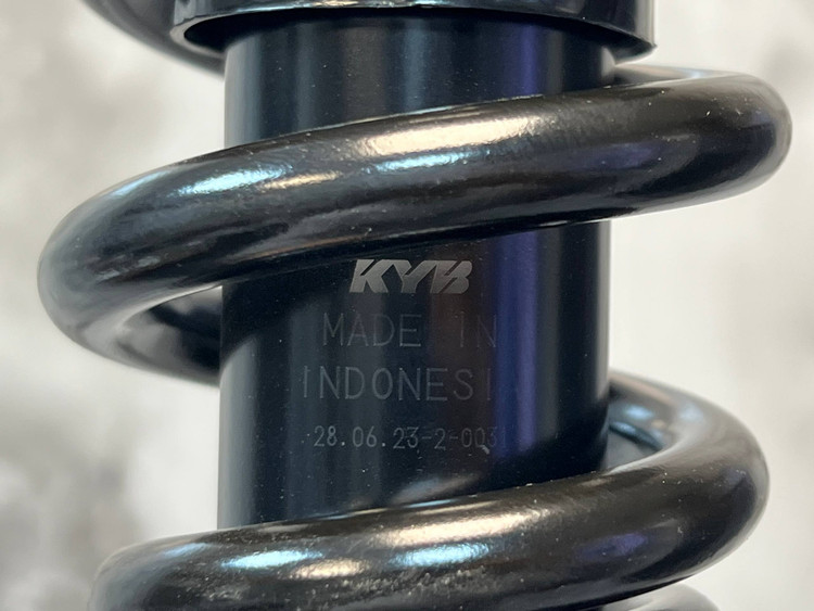 کمک عقب کامل YAMAHA MX King / ساخت اندونزی اصل ۲۰۱۵۶۵